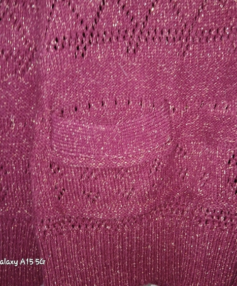 🌼✨️ Women's Burgundy Button Up Cardigan Sweater ✨️ - Picture 8 of 16